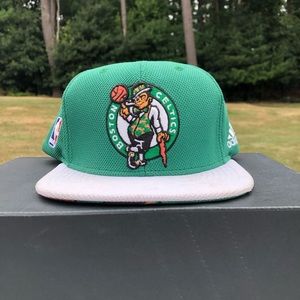 Boys Celtics SnapBack hat